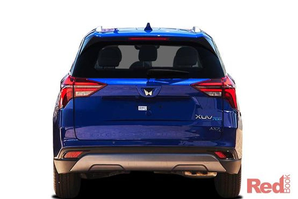 2025 Mahindra XUV700 AX7L