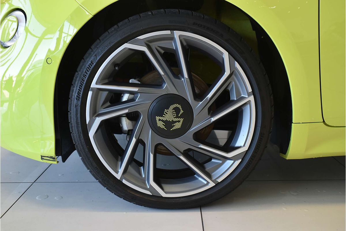 2023 Abarth 500e Turismo