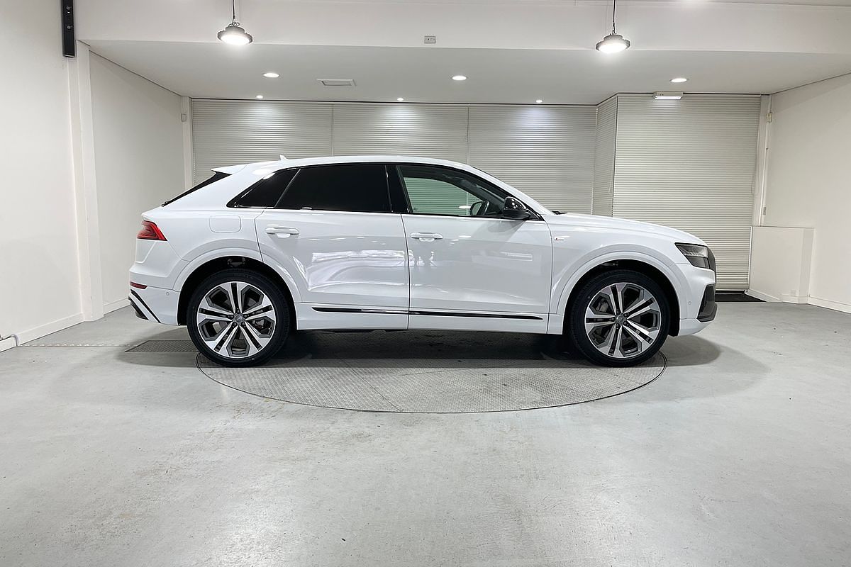 2018 Audi Q8 55 TFSI F1