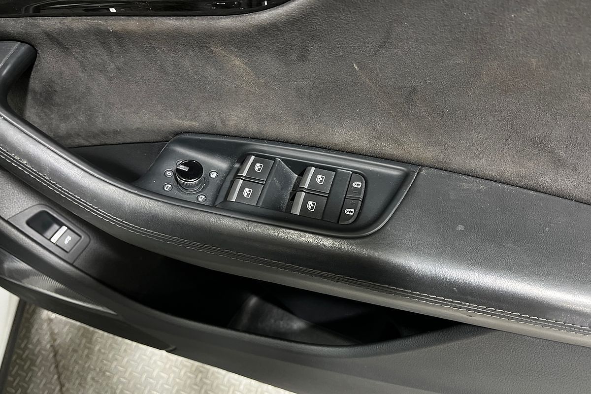 2018 Audi Q8 55 TFSI F1