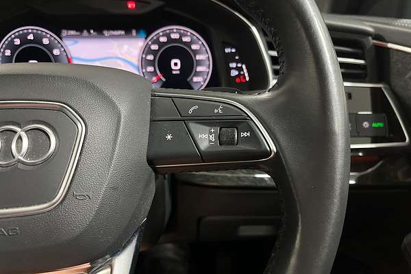 2018 Audi Q8 55 TFSI F1