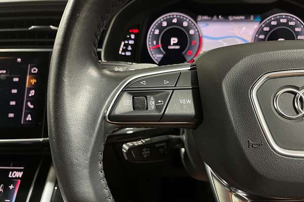 2018 Audi Q8 55 TFSI F1