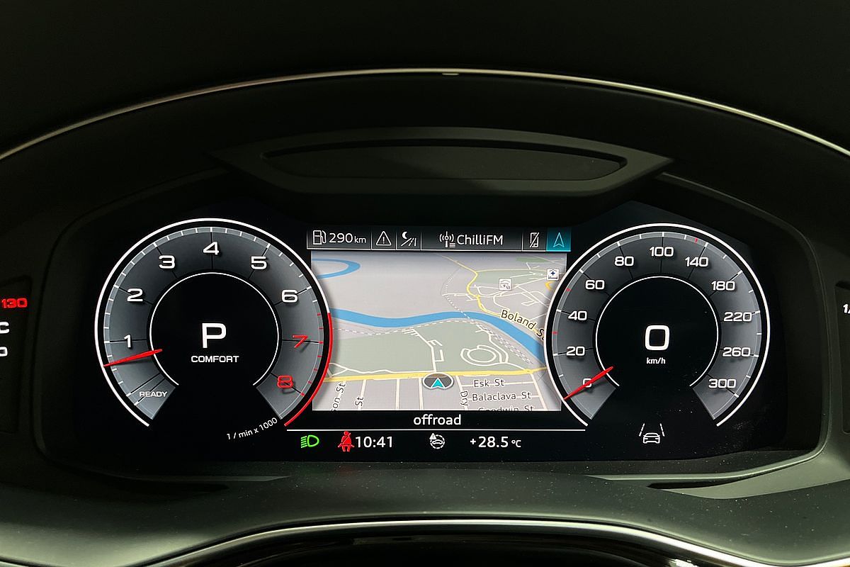 2018 Audi Q8 55 TFSI F1