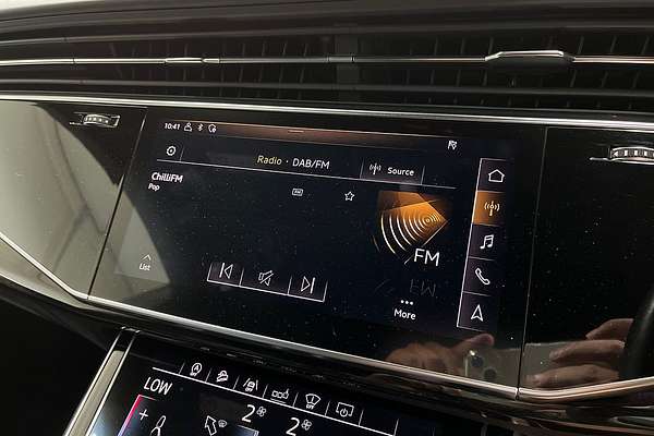 2018 Audi Q8 55 TFSI F1