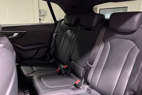 2018 Audi Q8 55 TFSI F1
