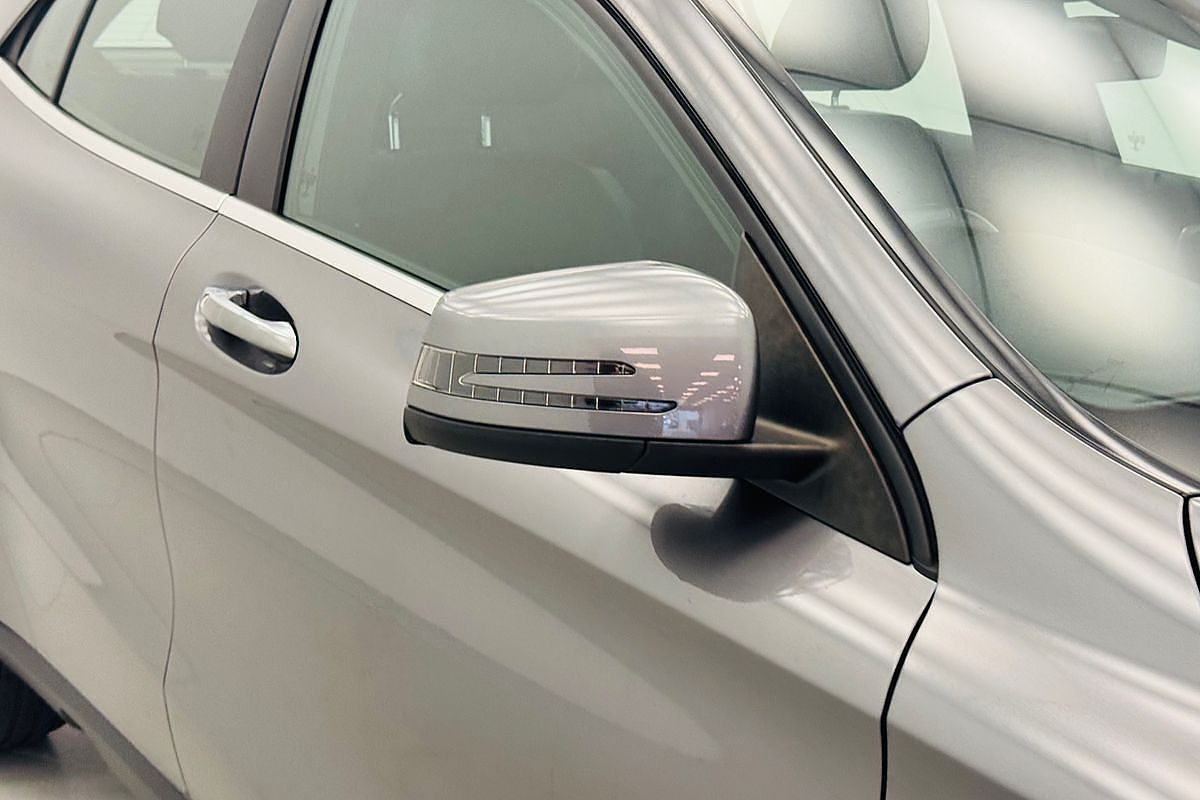 2019 Mercedes-Benz GLA-Class GLA180 X156