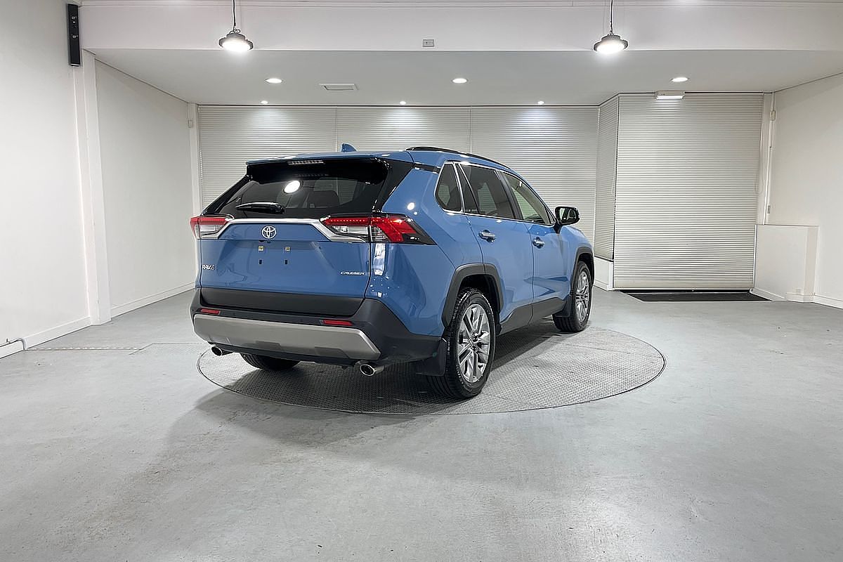 2024 Toyota RAV4 Cruiser MXAA52R