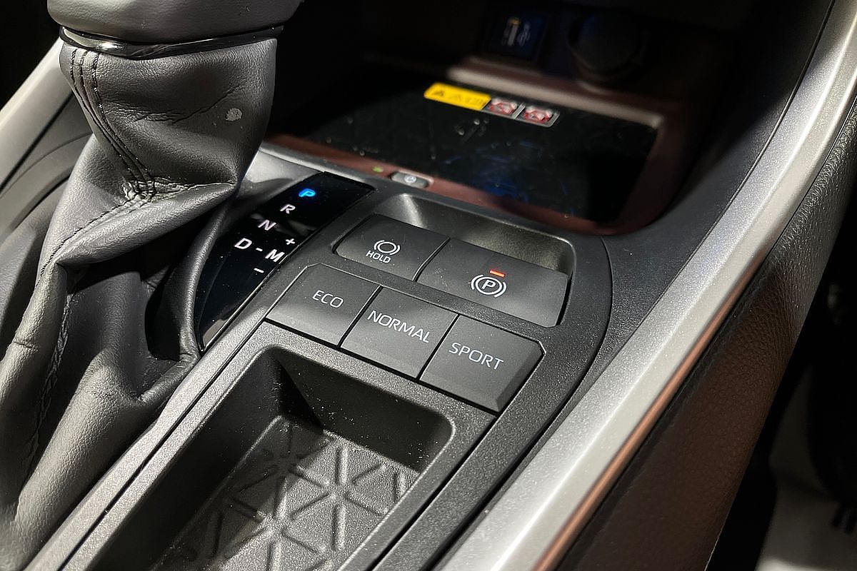 2024 Toyota RAV4 Cruiser MXAA52R