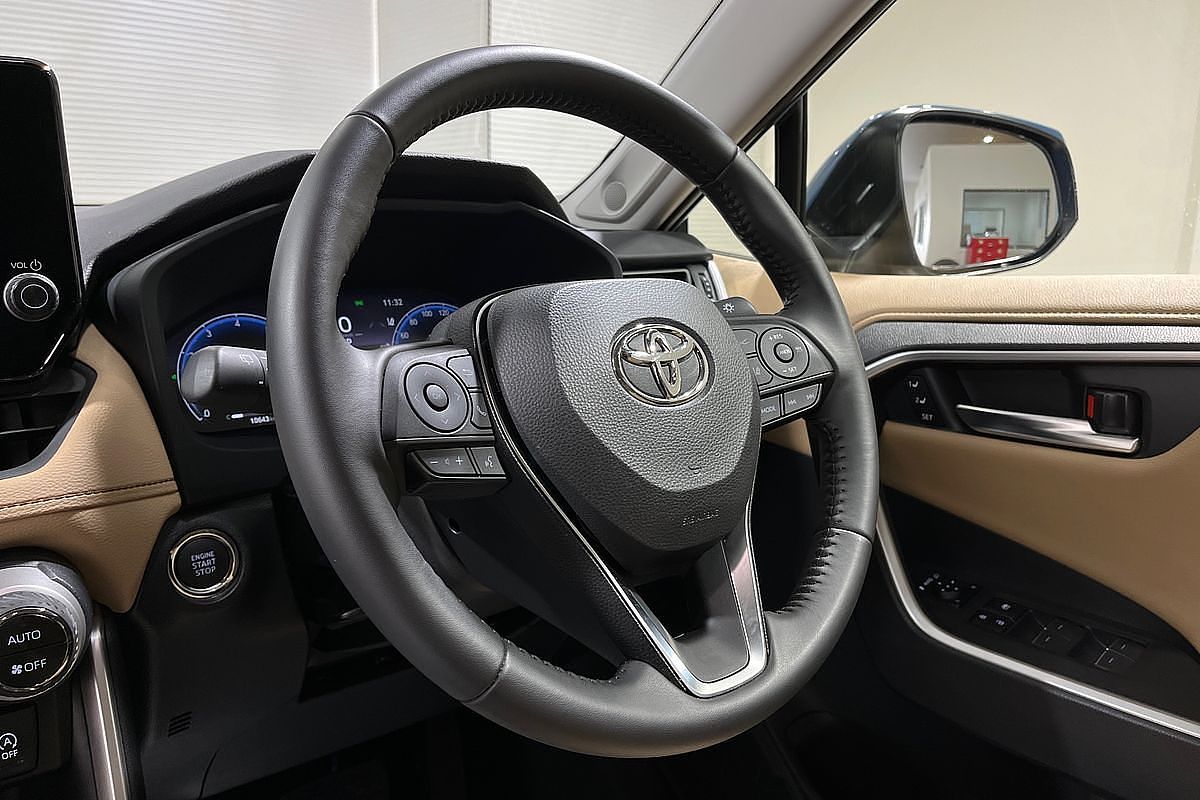 2024 Toyota RAV4 Cruiser MXAA52R