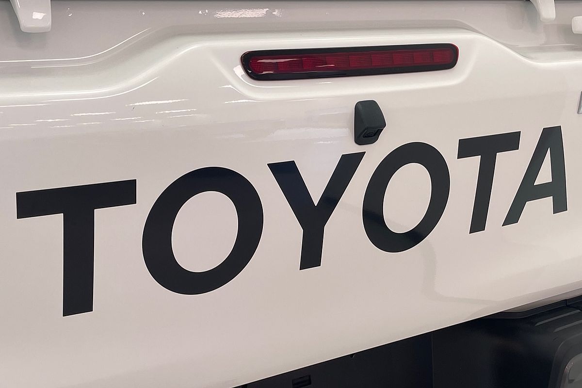 2021 Toyota Hilux SR GUN126R 4X4