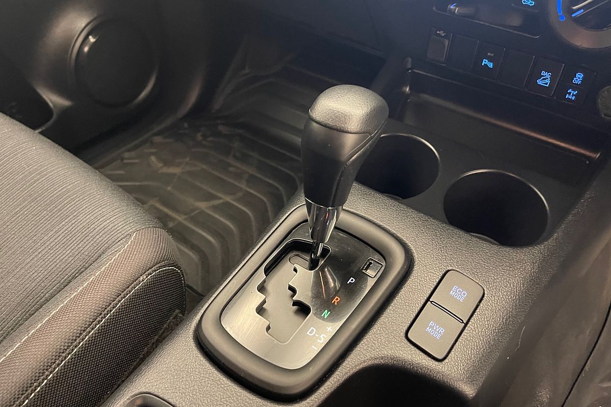 2021 Toyota Hilux SR GUN126R 4X4