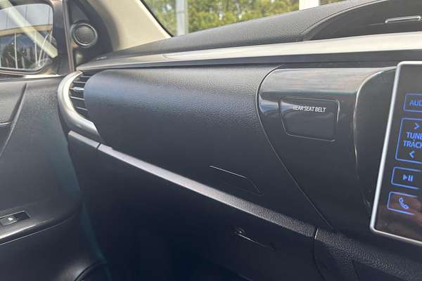 2017 Toyota Hilux SR5 GUN126R 4X4