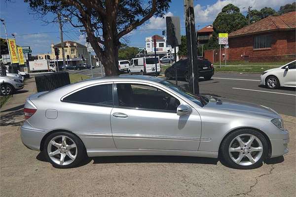 2010 Mercedes-Benz CLC-Class CLC200 Kompressor CL203