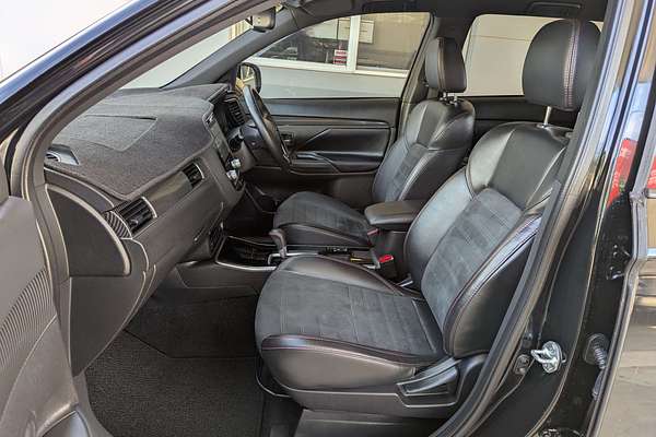 2019 Mitsubishi Outlander Black Edition ZL