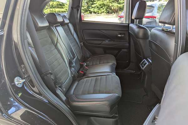 2019 Mitsubishi Outlander Black Edition ZL