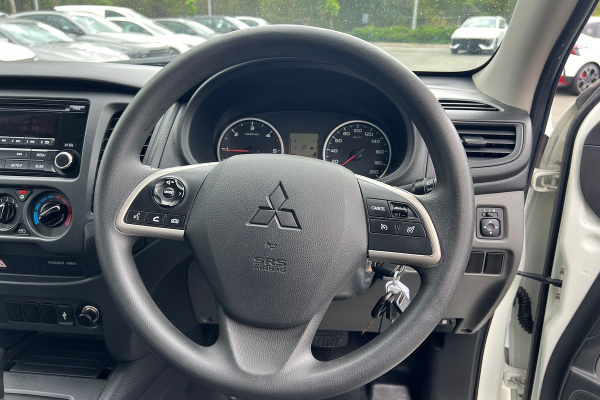 2015 Mitsubishi Triton GLX MQ Rear Wheel Drive