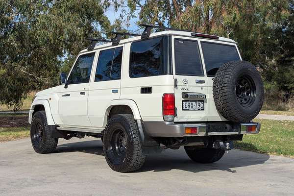 2021 Toyota Landcruiser GXL VDJ76R