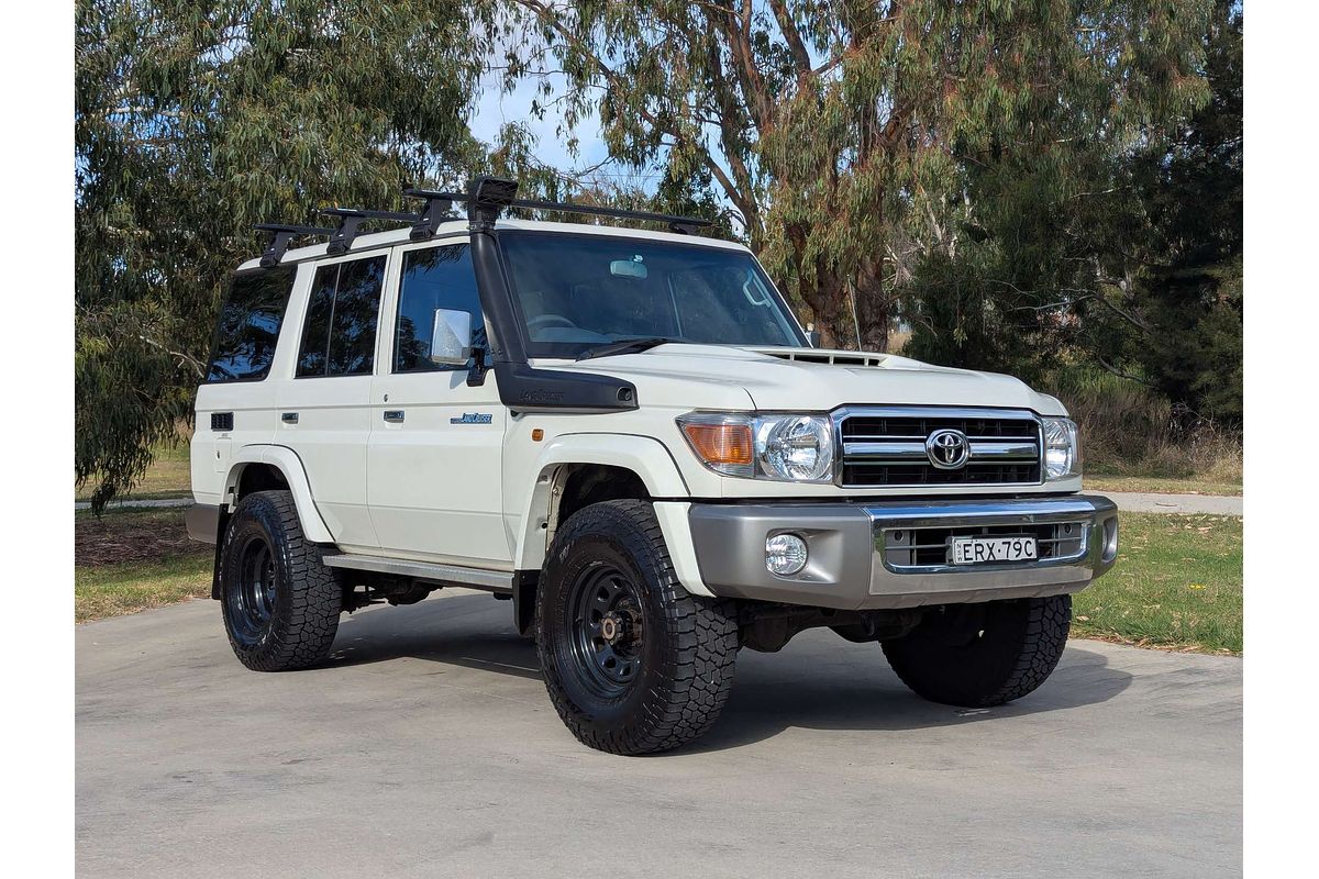 2021 Toyota Landcruiser GXL VDJ76R