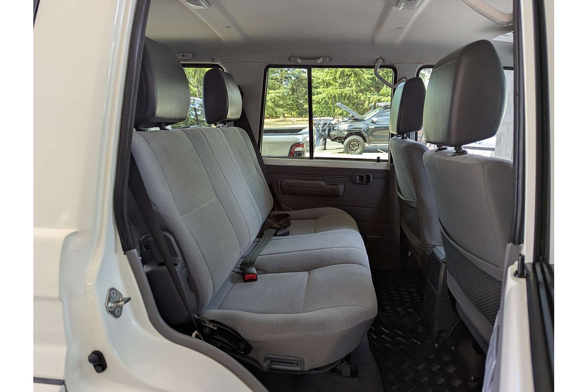 2021 Toyota Landcruiser GXL VDJ76R