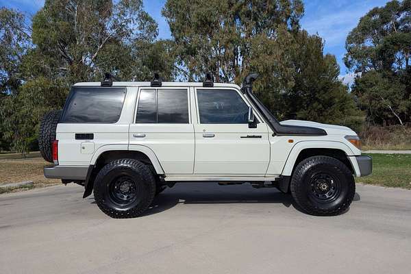 2021 Toyota Landcruiser GXL VDJ76R
