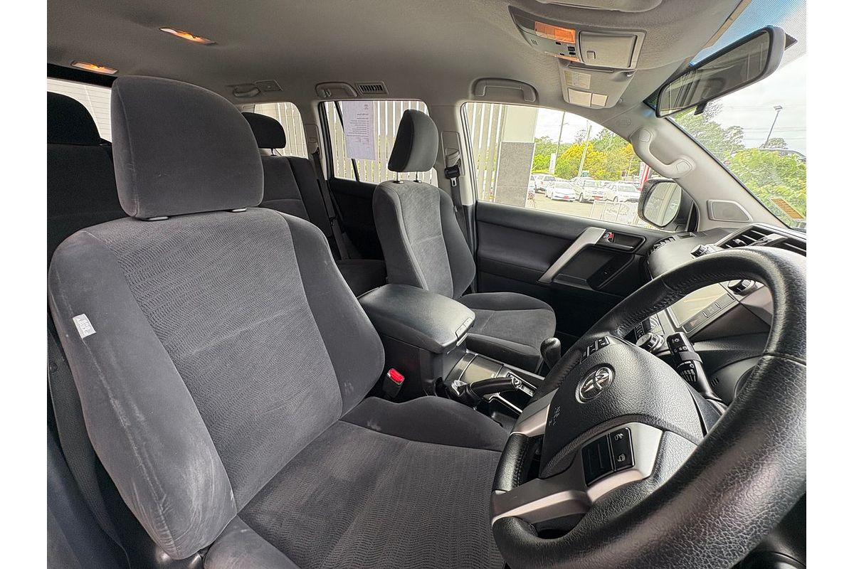 2015 Toyota Landcruiser GDJ150R MY16