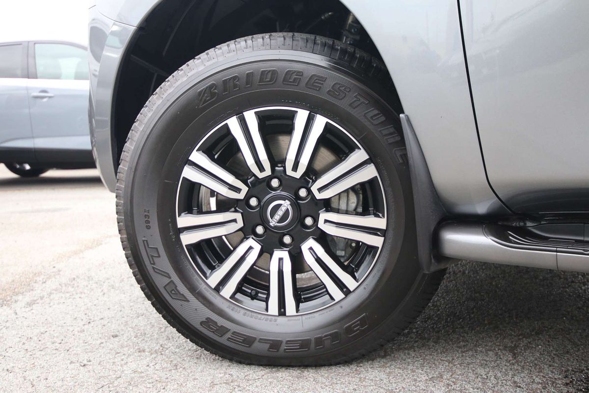 2024 Nissan Patrol Ti Y62