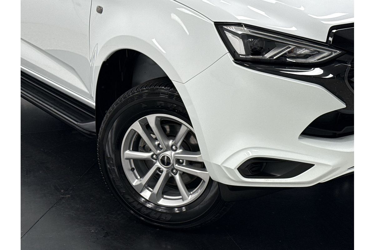 2022 Isuzu MU-X LS-M