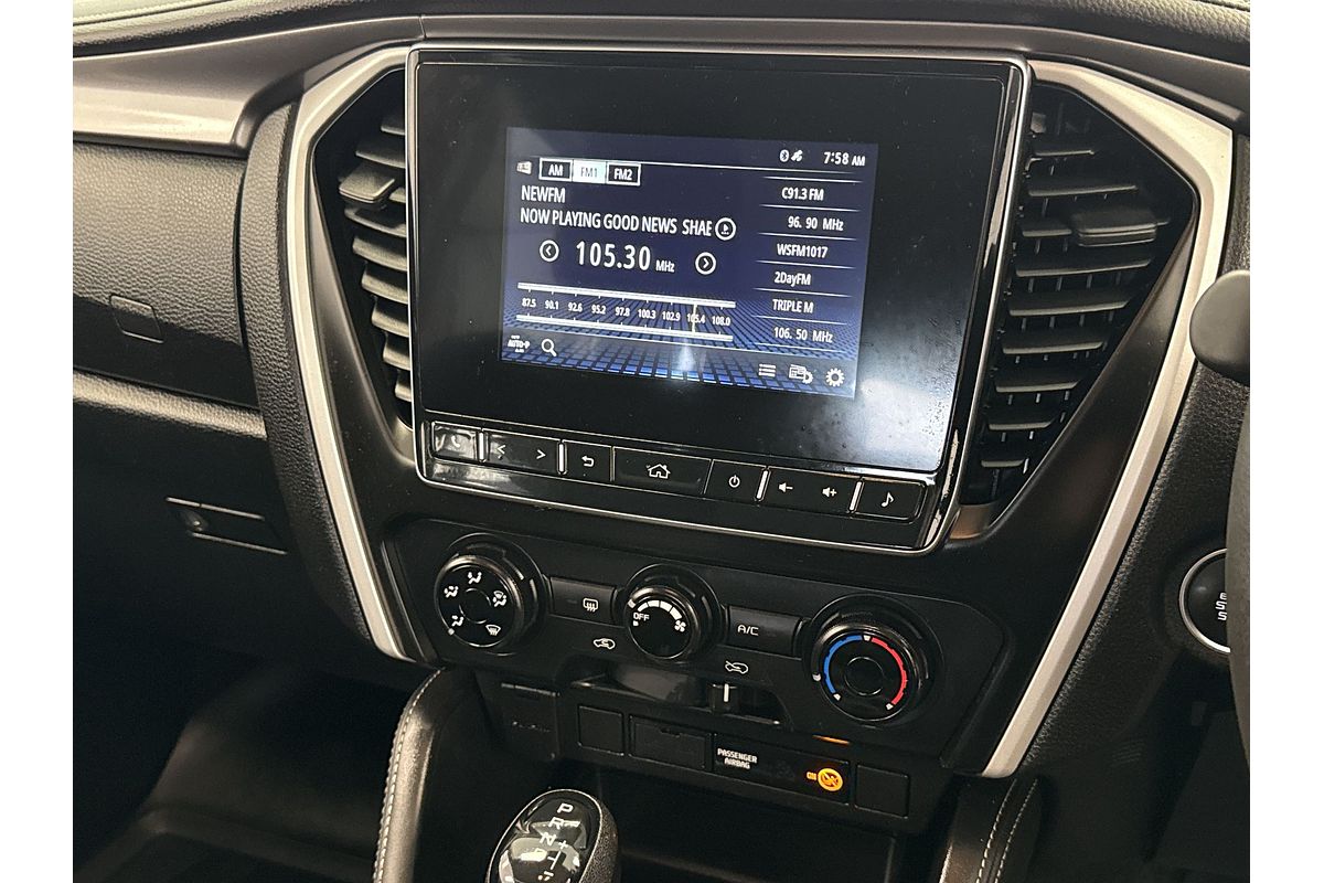 2022 Isuzu MU-X LS-M