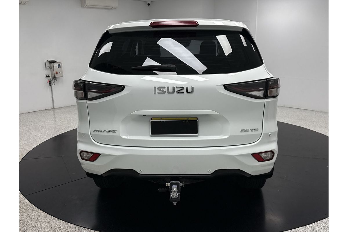 2022 Isuzu MU-X LS-M