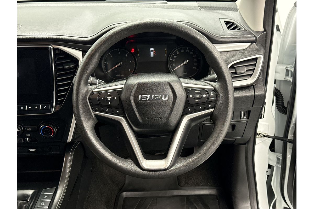 2022 Isuzu MU-X LS-M