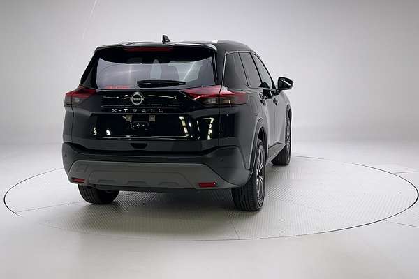 2023 Nissan X-TRAIL ST-L T33