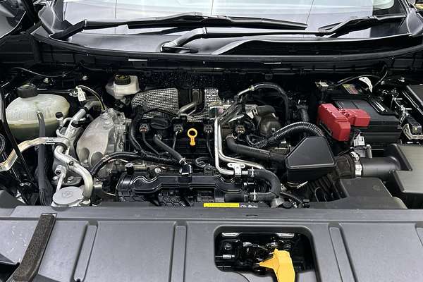 2023 Nissan X-TRAIL ST-L T33