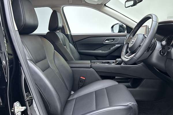 2023 Nissan X-TRAIL ST-L T33