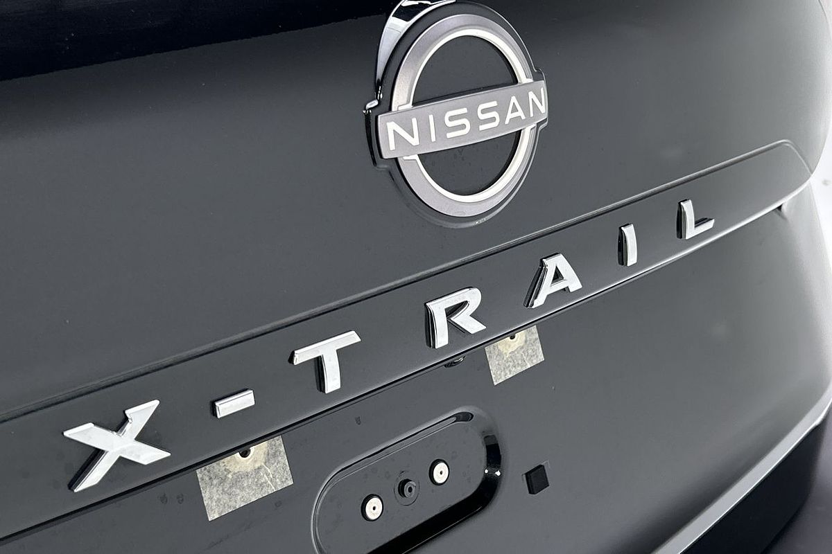2023 Nissan X-TRAIL ST-L T33