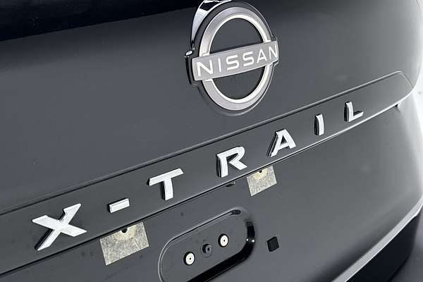2023 Nissan X-TRAIL ST-L T33