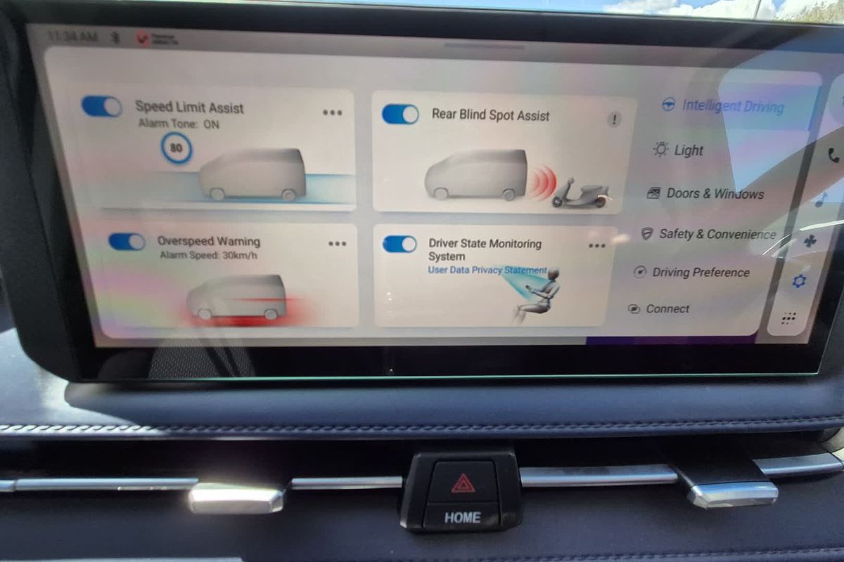 2024 LDV Deliver 9 MWB Mid Roof