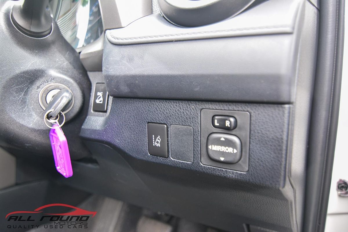 2017 Toyota RAV4 GX ASA44R