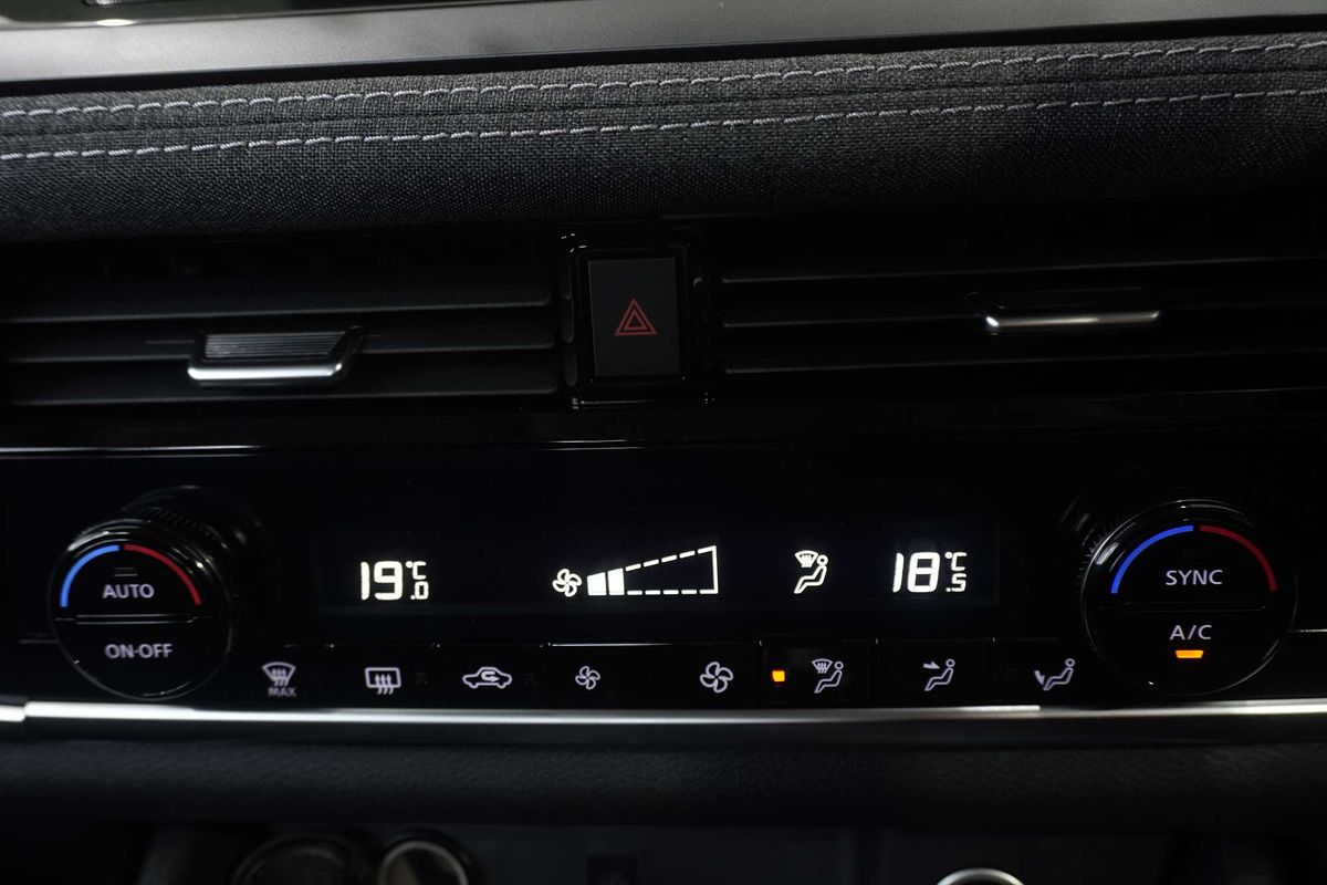 2025 Nissan QASHQAI ST-L J12