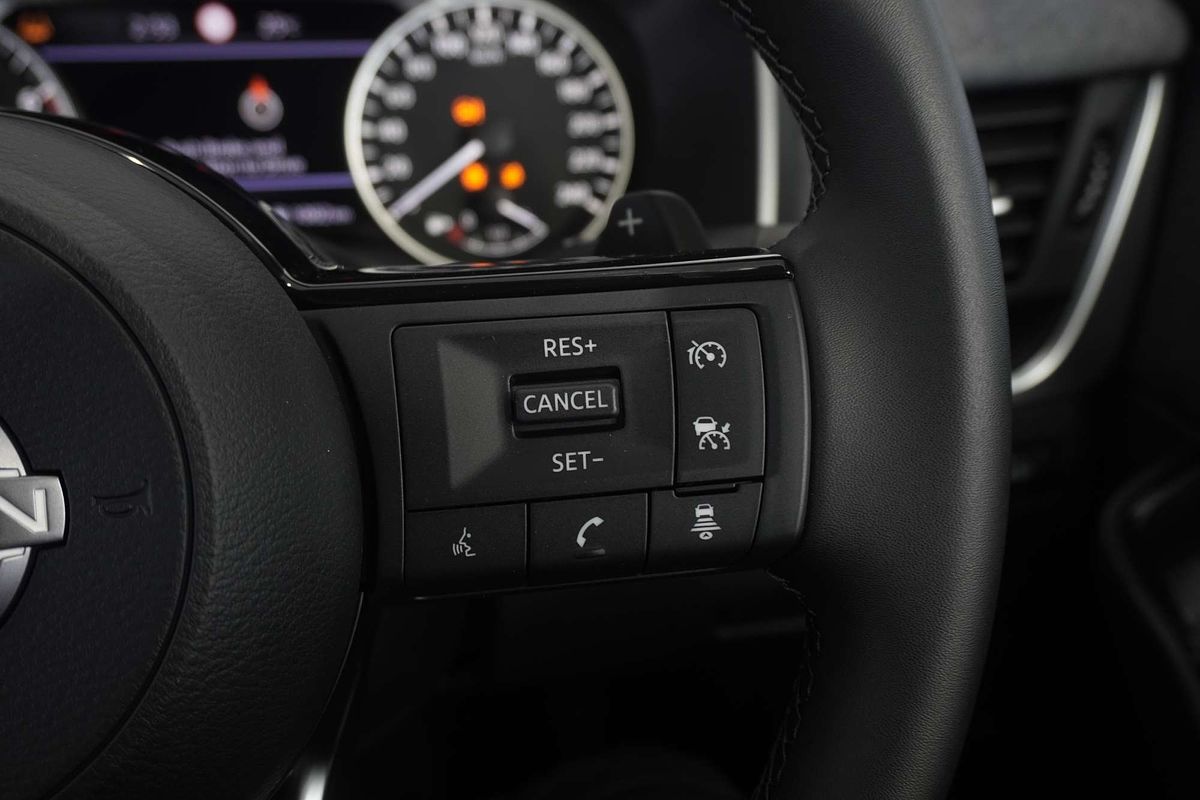 2025 Nissan QASHQAI ST-L J12