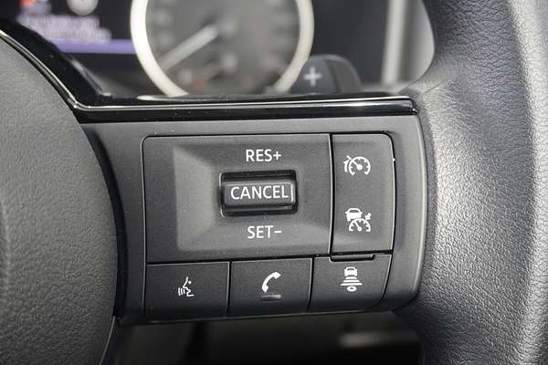 2024 Nissan X-TRAIL ST T33