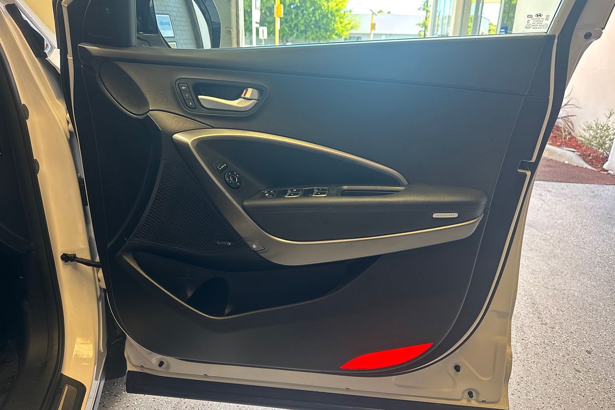 2016 Hyundai Santa Fe Elite DM3 Series II