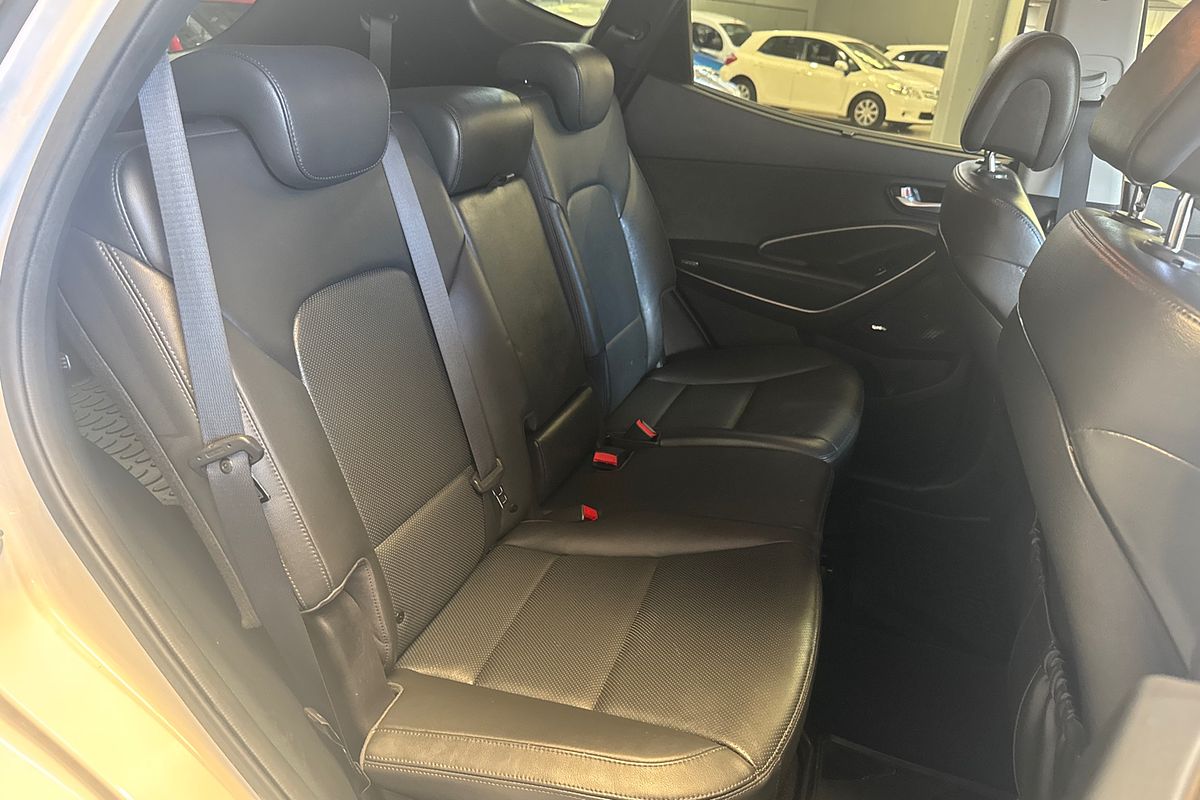 2016 Hyundai Santa Fe Elite DM3 Series II
