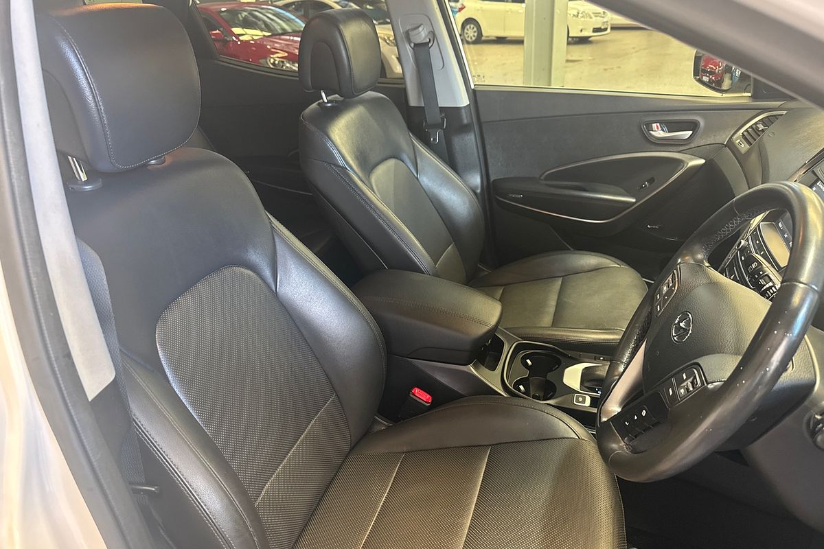 2016 Hyundai Santa Fe Elite DM3 Series II