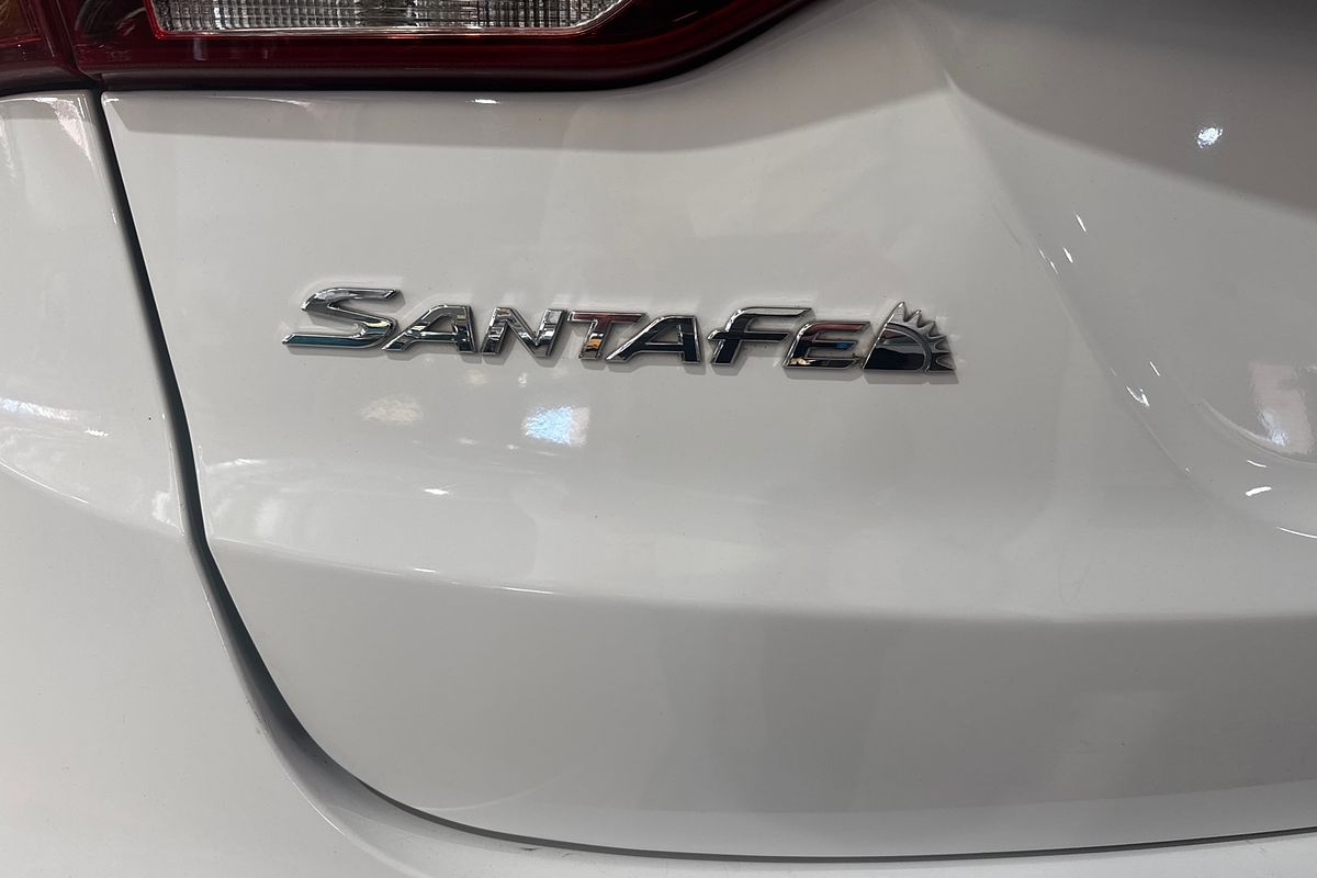 2016 Hyundai Santa Fe Elite DM3 Series II
