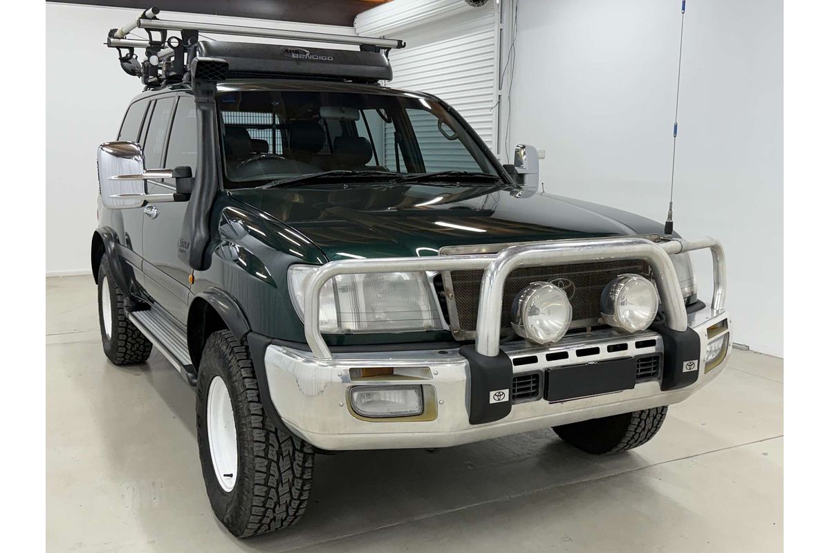 2000 Toyota Landcruiser GXL HDJ100R