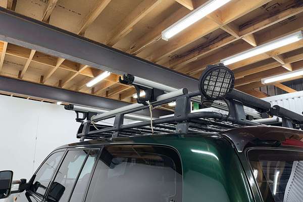 2000 Toyota Landcruiser GXL HDJ100R