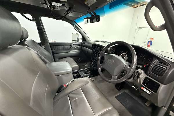 2000 Toyota Landcruiser GXL HDJ100R