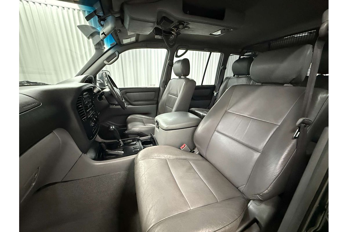 2000 Toyota Landcruiser GXL HDJ100R
