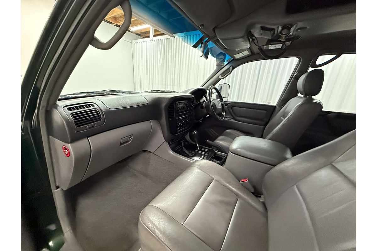 2000 Toyota Landcruiser GXL HDJ100R