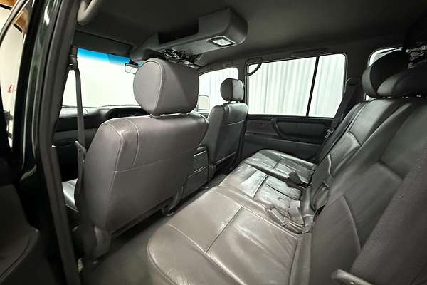 2000 Toyota Landcruiser GXL HDJ100R